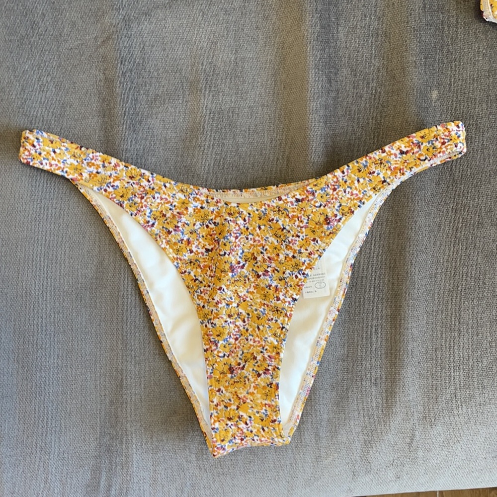 Abercrombie high leg bikini bottoms